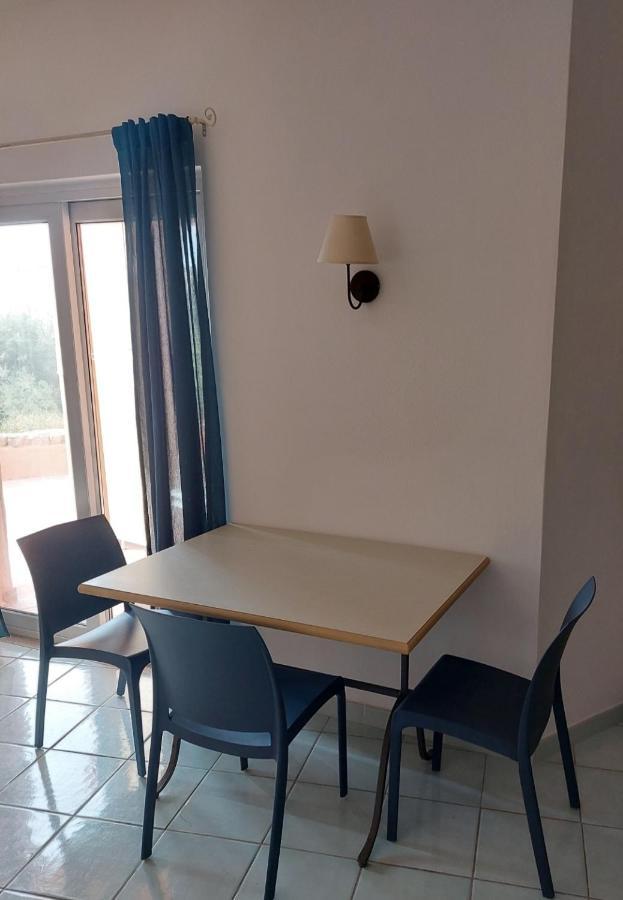Appartamento Calarossa Sardegna Casarosa Изола Роса Екстериор снимка