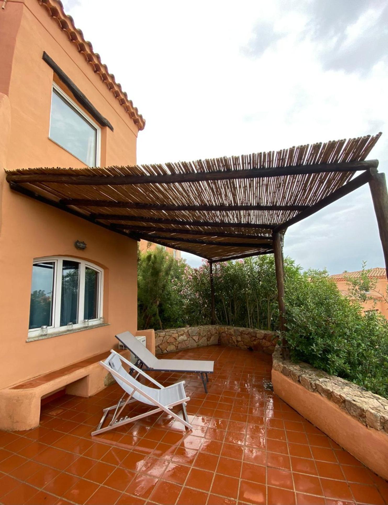 Appartamento Calarossa Sardegna Casarosa Изола Роса Екстериор снимка
